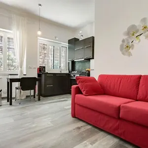 https://porta-latina-suite.it-romehotels.com